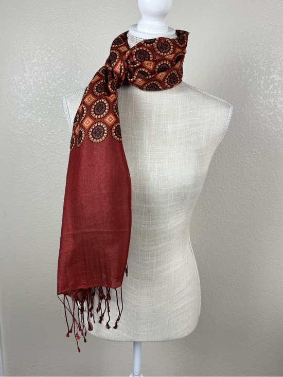 Accessories - Women's Rust Patterned Scarf